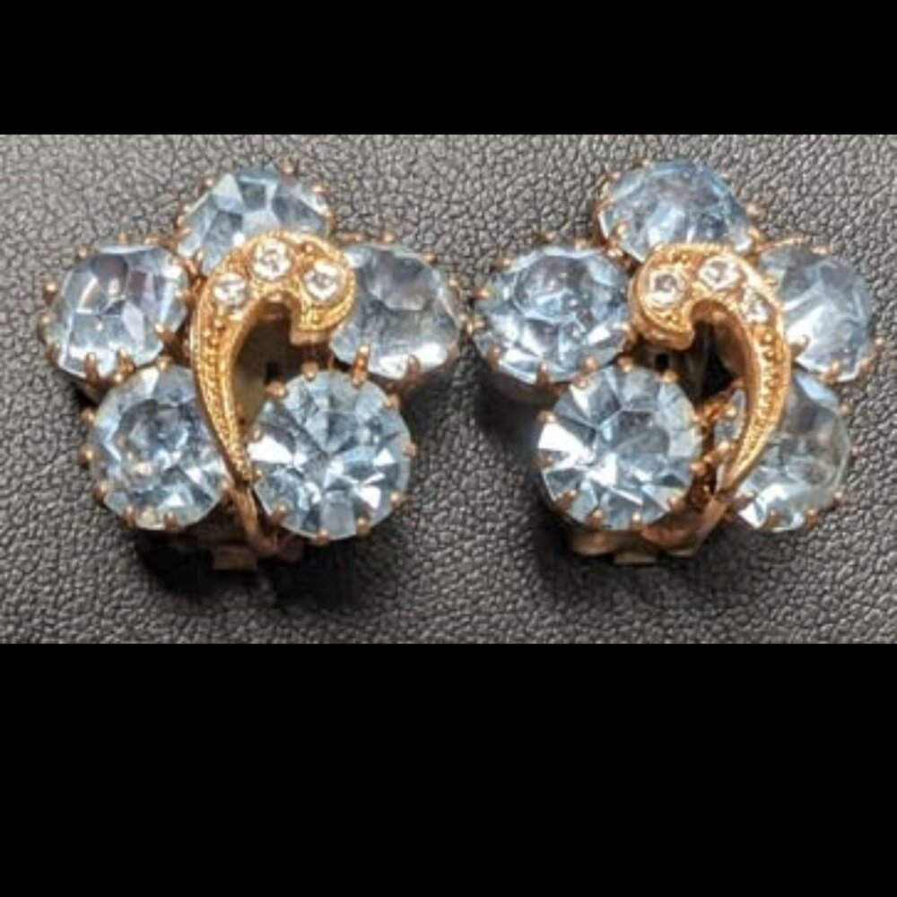 Weiss earrings